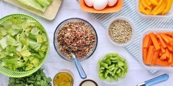 Richtige Ernährung bei Pankreatitis.